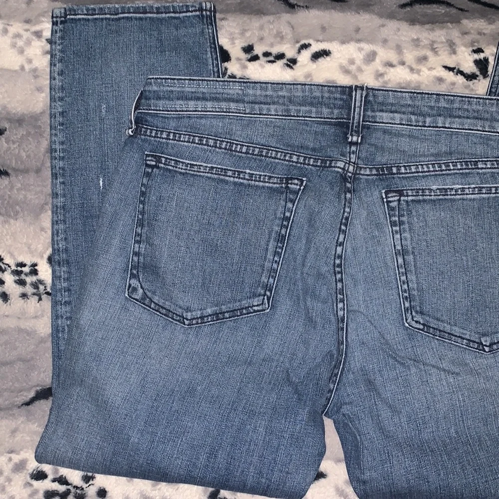 rag & bone DRE Low-Rise Slim Distressed Boyfriend Jeans — 31 - Picture 9 of 14